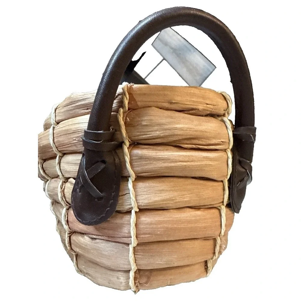 VNTG Woven Bread‎ Basket W/Leather Handles w/ Special Gold Accent Insert 16